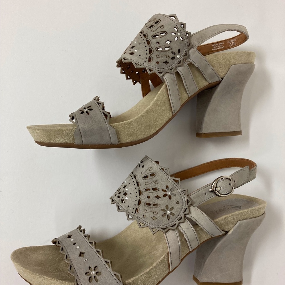 Earthies Rosarito Sandals NWOT